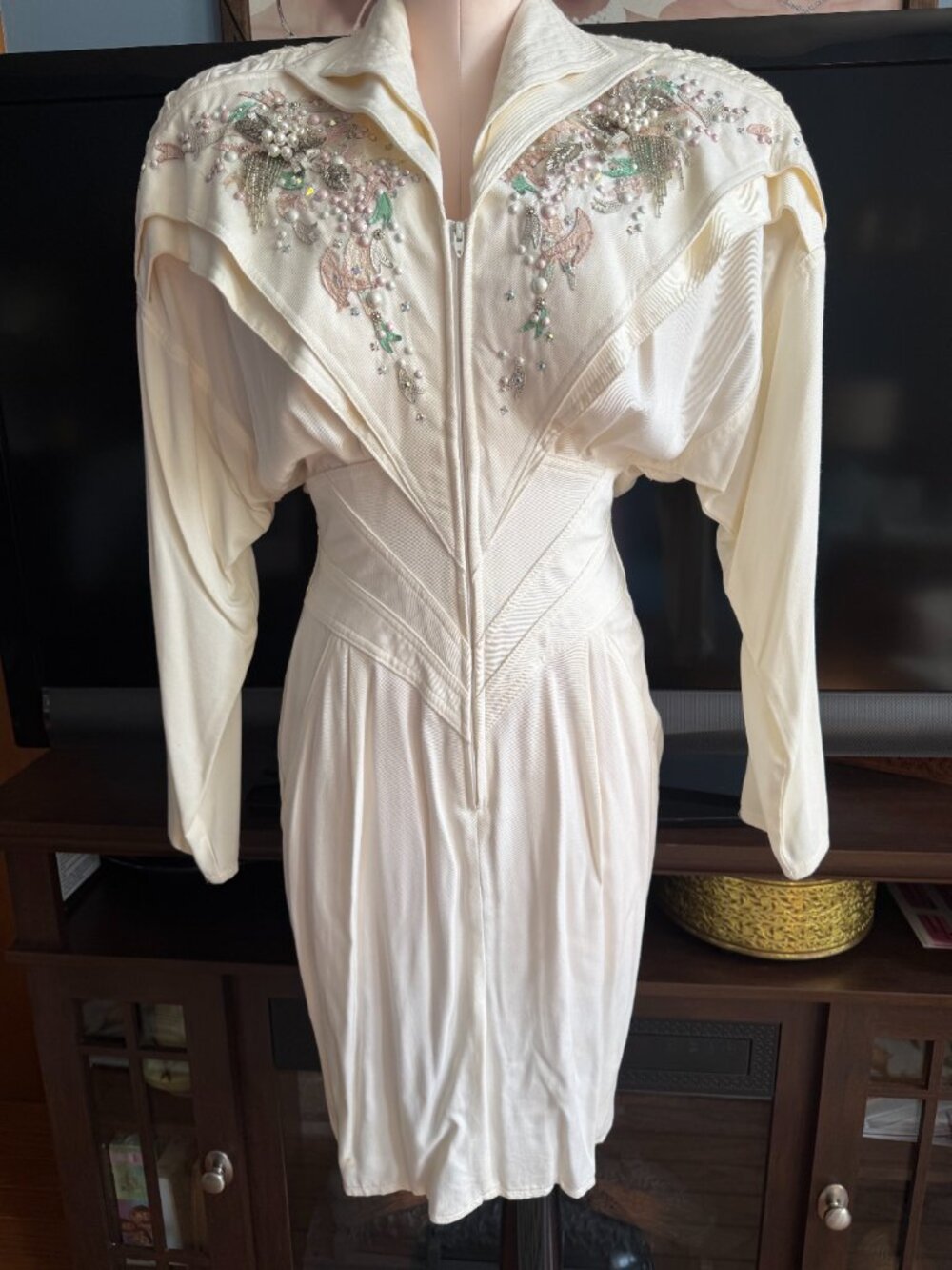 Vintage IIF 80's beaded dress - Picture 2 of 16